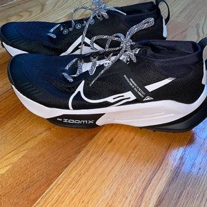 Nike Zegama Men's Trail Running Shoes